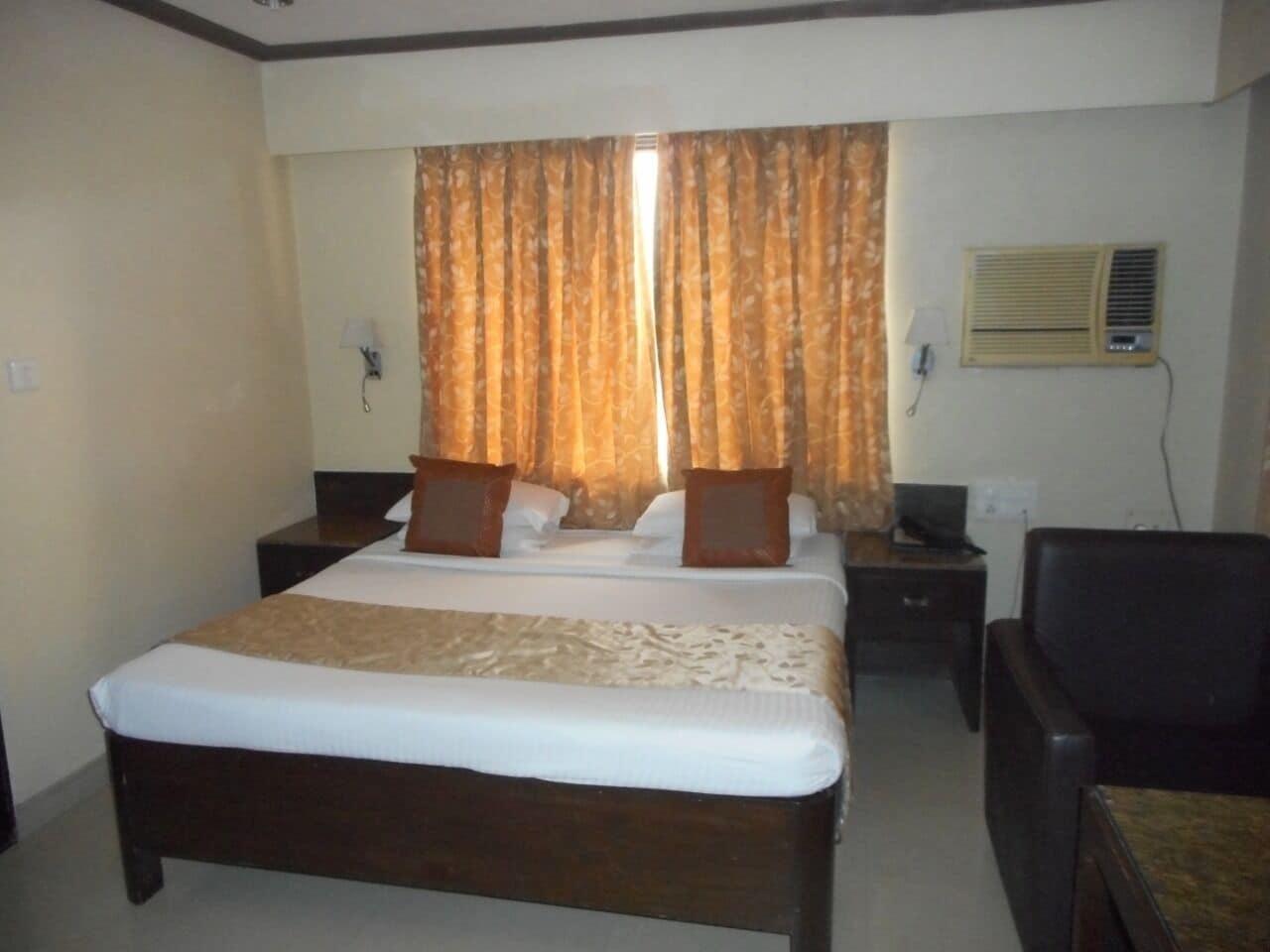 Hotel Kings International Juhu Bombaj Zewnętrze zdjęcie